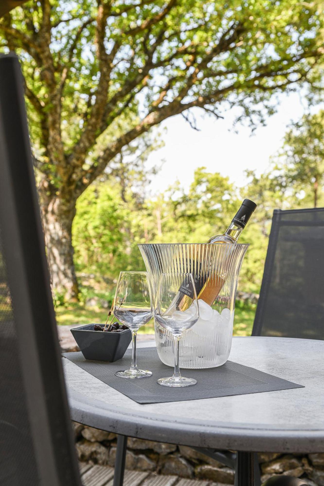 ホテル Domaine Du Val De Sault 部屋 写真